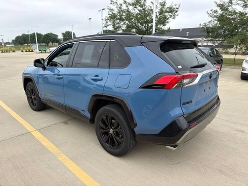 Used 2025 Toyota RAV4 XSE w/ Advanced Technology Package AWD/4WD image 4