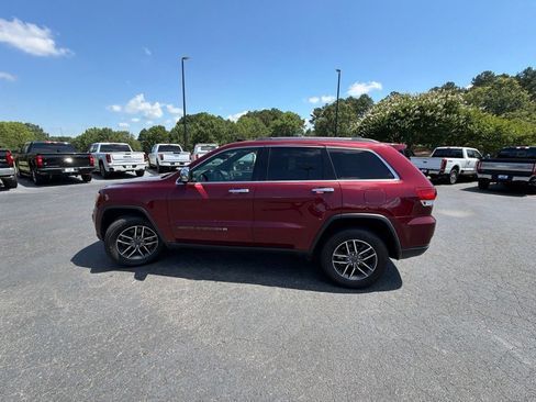 Used 2022 Jeep Grand Cherokee Limited AWD/4WD image 17