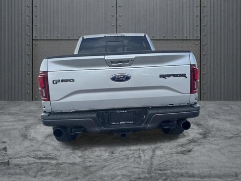 Used 2017 Ford F150 Raptor w/ Equipment Group 802A Luxury AWD/4WD image 6