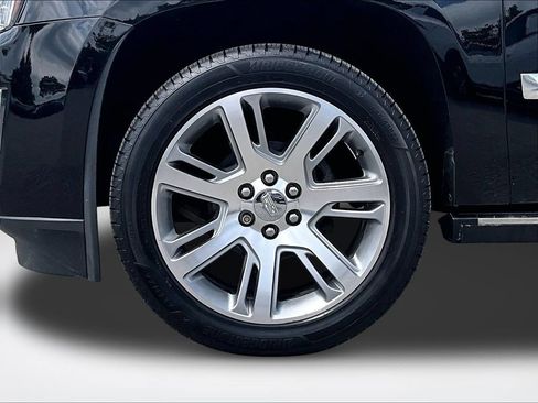Used 2015 Cadillac Escalade Premium AWD/4WD image 10
