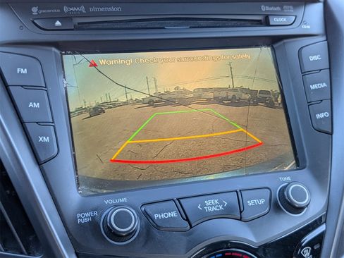 Used 2015 Hyundai Veloster Turbo image 17