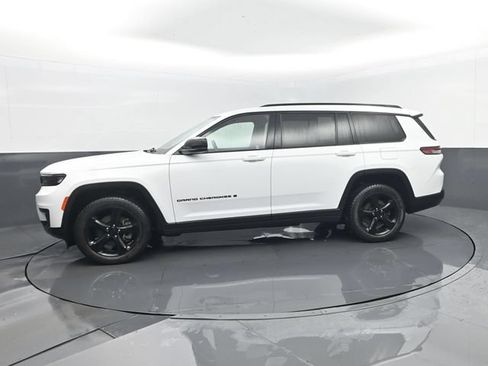 Used 2021 Jeep Grand Cherokee L Laredo AWD/4WD image 5