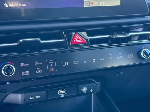 New 2026 Kia Niro EX w/ EX Premium Package FWD image 22