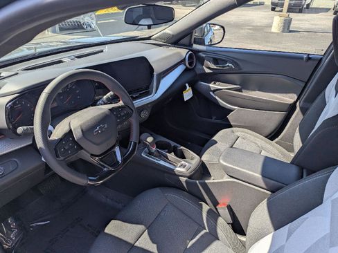 New 2026 Chevrolet Trax RS w/ Sunroof Package image 19