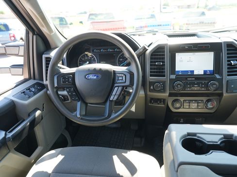 Used 2020 Ford F250 XL w/ STX Appearance Package AWD/4WD image 19