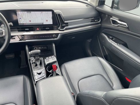 Certified 2023 Kia Sportage EX AWD/4WD image 11