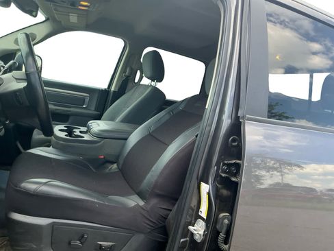 Used 2018 RAM 2500 Big Horn AWD/4WD image 9