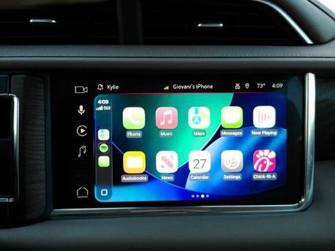 Used 2023 GMC Yukon XL Denali image 46