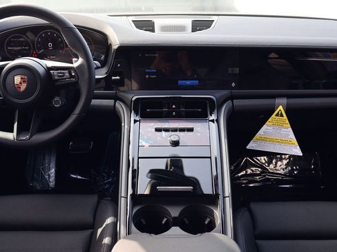 New 2026 Porsche Panamera image 20