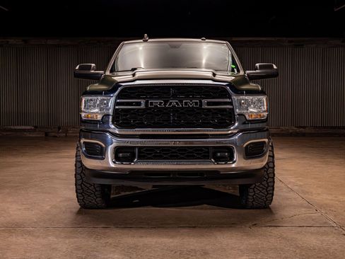 Used 2021 RAM 2500 Tradesman AWD/4WD image 3