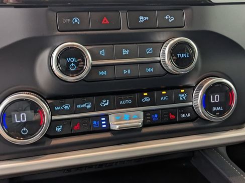 Certified 2023 Ford Expedition XLT AWD/4WD image 28