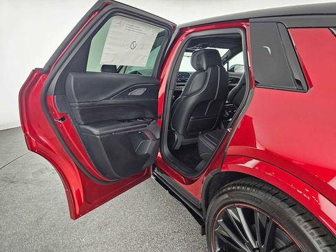 New 2026 Cadillac Lyriq V image 15