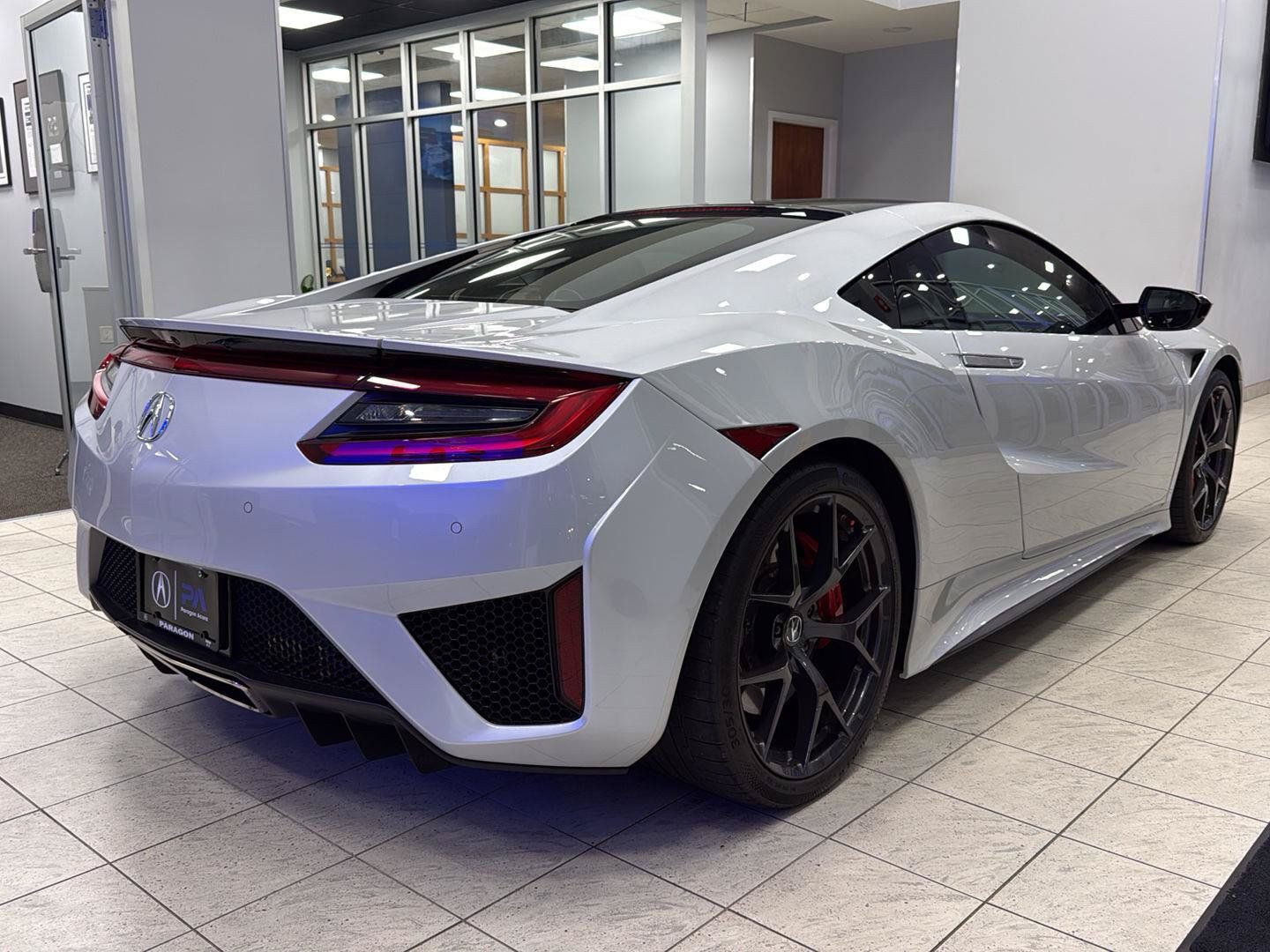 Used 2021 Acura NSX AWD/4WD image 11