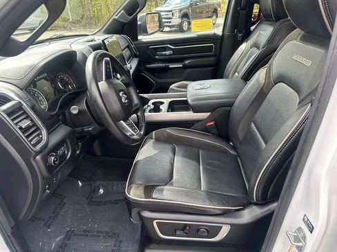 Used 2023 RAM 1500 Laramie AWD/4WD image 28