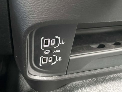 New 2026 RAM 3500 Big Horn AWD/4WD image 4