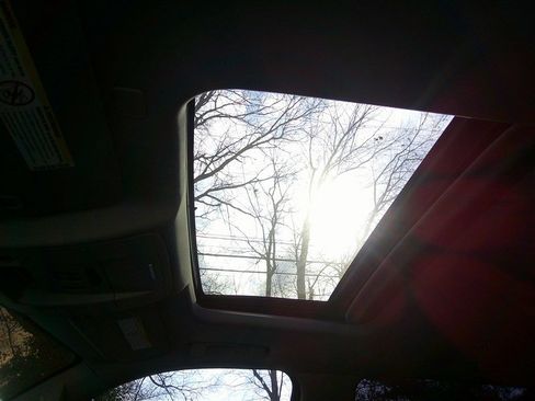 Used 2018 GMC Sierra 3500 Denali w/ Duramax Plus Package image 17