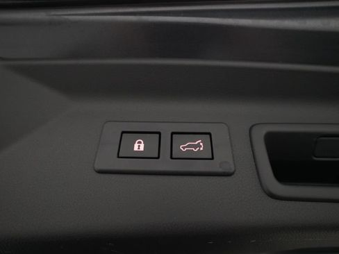 Used 2025 Subaru Forester Premium w/ Convenience Package #1 AWD/4WD image 15