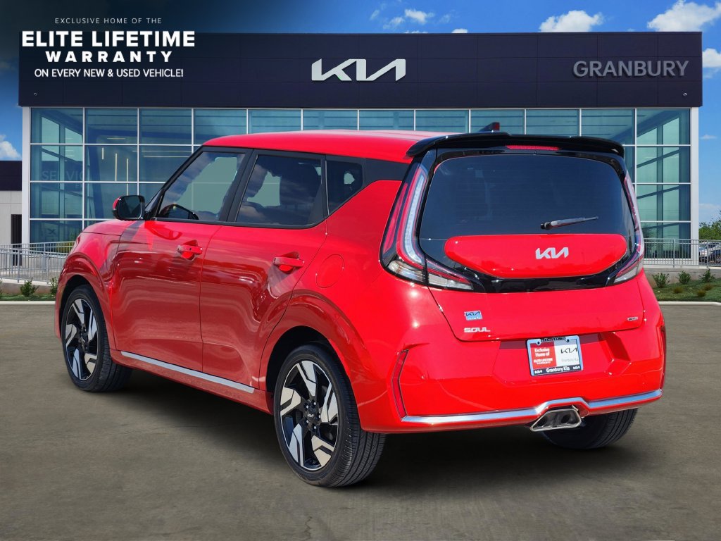 Used 2025 Kia Soul GT-Line w/ GT-Line Technology Package FWD image 4