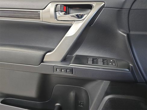 Certified 2023 Lexus GX 460 Premium w/ Premium Package image 26