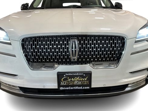 Used 2021 Lincoln Aviator Reserve image 10