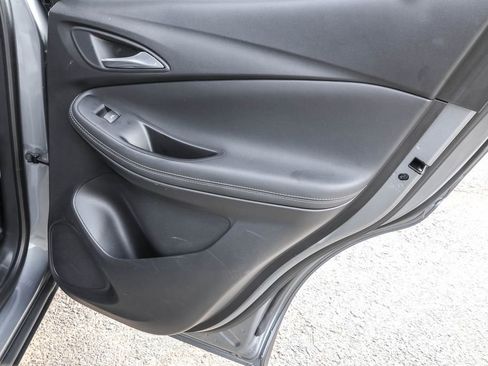 Used 2021 Buick Encore GX Essence w/ Experience Buick Package image 34