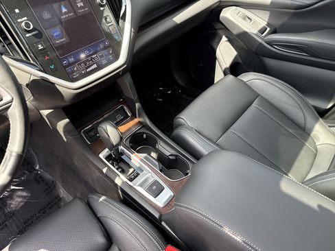 Used 2023 Subaru Ascent Touring AWD/4WD image 26