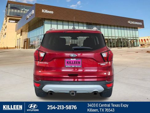 Used 2019 Ford Escape Titanium AWD/4WD image 7