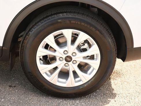 Used 2025 Ford Escape Active image 12