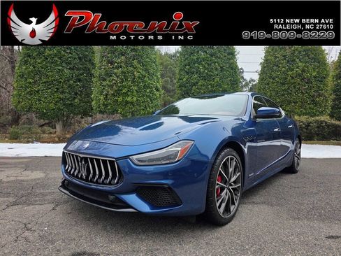 Used 2020 Maserati Ghibli S GranSport image 1