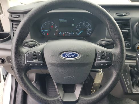 Used 2024 Ford Transit 250 Low Roof w/ Exterior Upgrade Package image 27