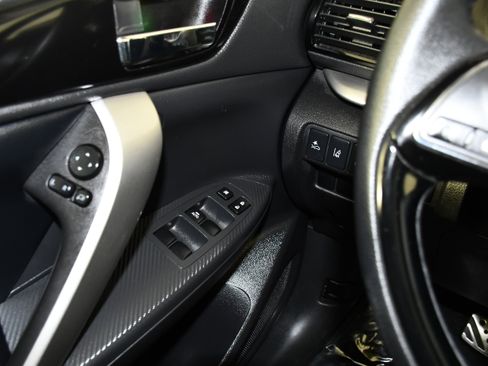 Used 2024 Mitsubishi Eclipse Cross SE AWD/4WD image 32