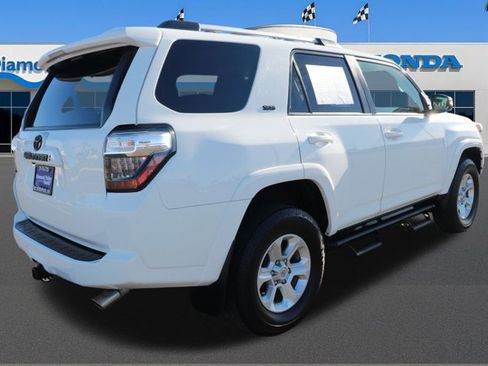Used 2022 Toyota 4Runner SR5 Premium image 6