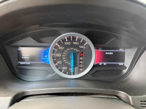 Used 2014 Ford Explorer XLT w/ Equipment Group 202A AWD/4WD image 23