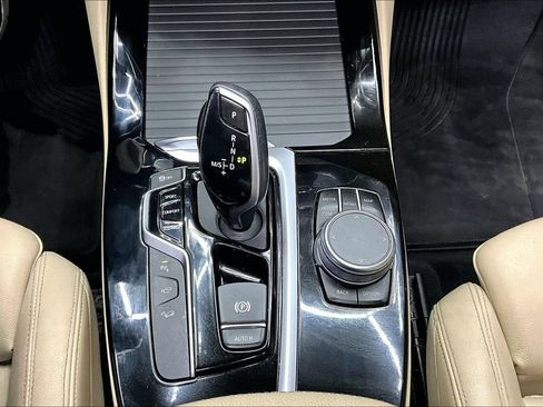 Used 2021 BMW X3 xDrive30i w/ Premium Package image 16