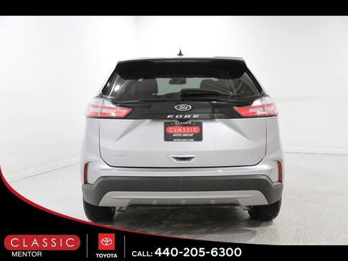 Used 2024 Ford Edge SEL image 19