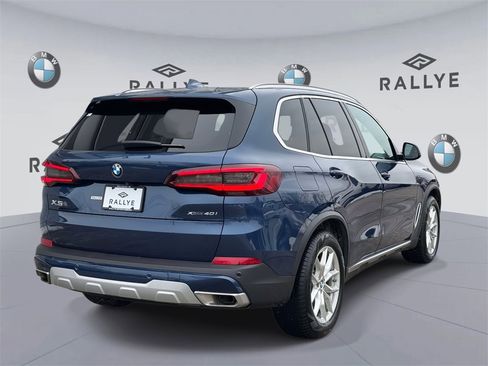 Used 2023 BMW X5 xDrive40i w/ Premium Package image 5