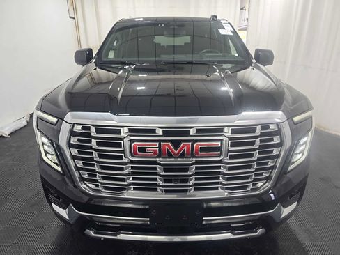 Used 2026 GMC Yukon XL Denali w/ LPO, Floor Liner Package AWD/4WD image 13