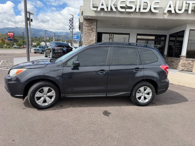 Used 2015 Subaru Forester 2.5i Premium AWD/4WD image 4