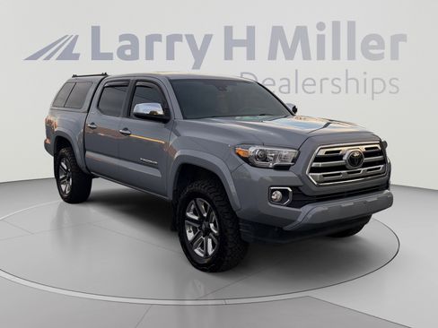 Used 2019 Toyota Tacoma Limited AWD/4WD image 7