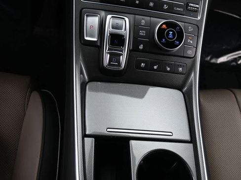 Used 2023 Hyundai Santa Fe Limited AWD/4WD image 19