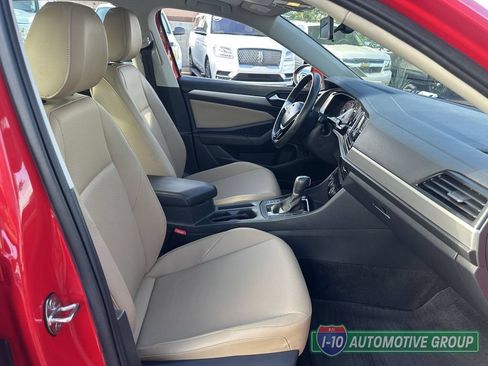 Used 2019 Volkswagen Jetta SE FWD image 11