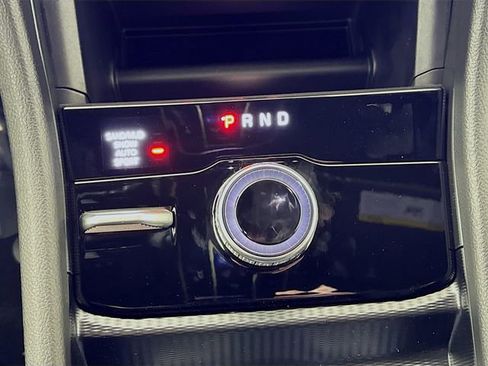 New 2025 Jeep Grand Cherokee L Limited image 17