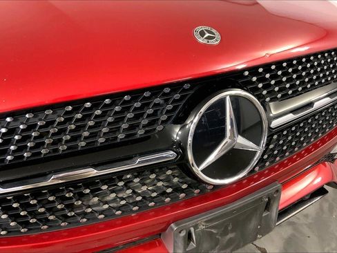Used 2021 Mercedes-Benz GLC 300 4MATIC image 28