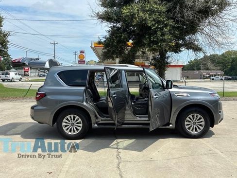 Used 2024 Nissan Armada SV AWD/4WD image 19
