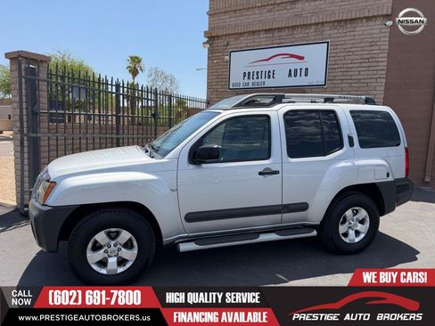 Used 2013 Nissan Xterra S RWD image 3