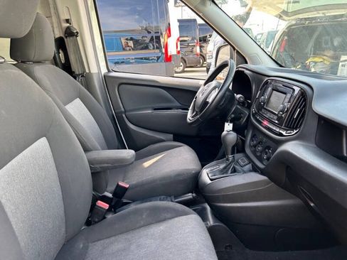 Used 2017 RAM ProMaster City Tradesman SLT w/ Rear Back-up Camera Group FWD image 9