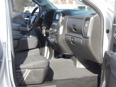 Used 2021 Chevrolet Silverado 1500 Custom Trail Boss image 16