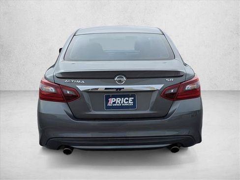Used 2017 Nissan Altima 2.5 SR image 6