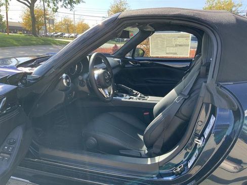New 2025 MAZDA MX-5 Miata Grand Touring w/ Appearance Package image 7