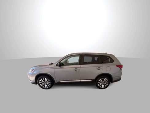 Used 2020 Mitsubishi Outlander ES AWD/4WD image 5